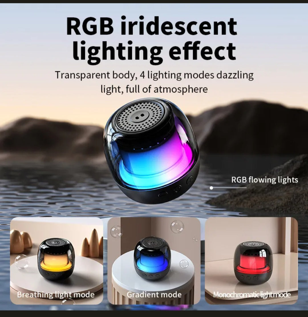 RGB iridescent lighting effect
Transparent body, 4 lighting modes dazzling light, full of atmosphere speaker – 360° with RGB Lights.