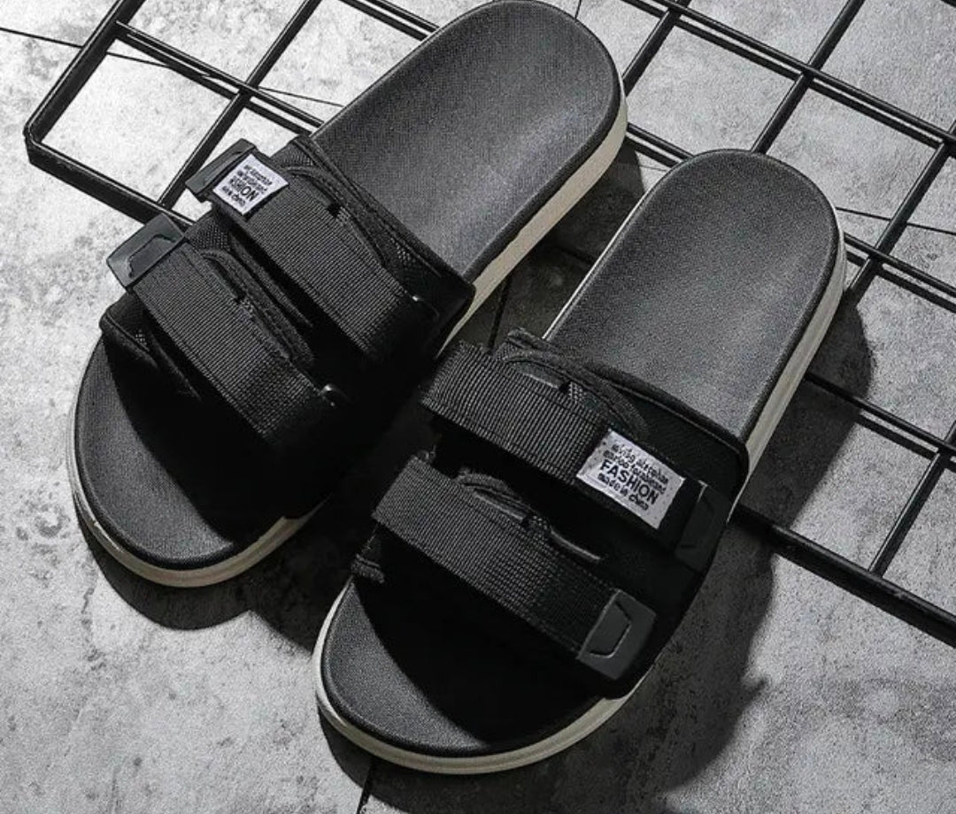 Men's Fashion Bathroom Slippers and Flip Flops