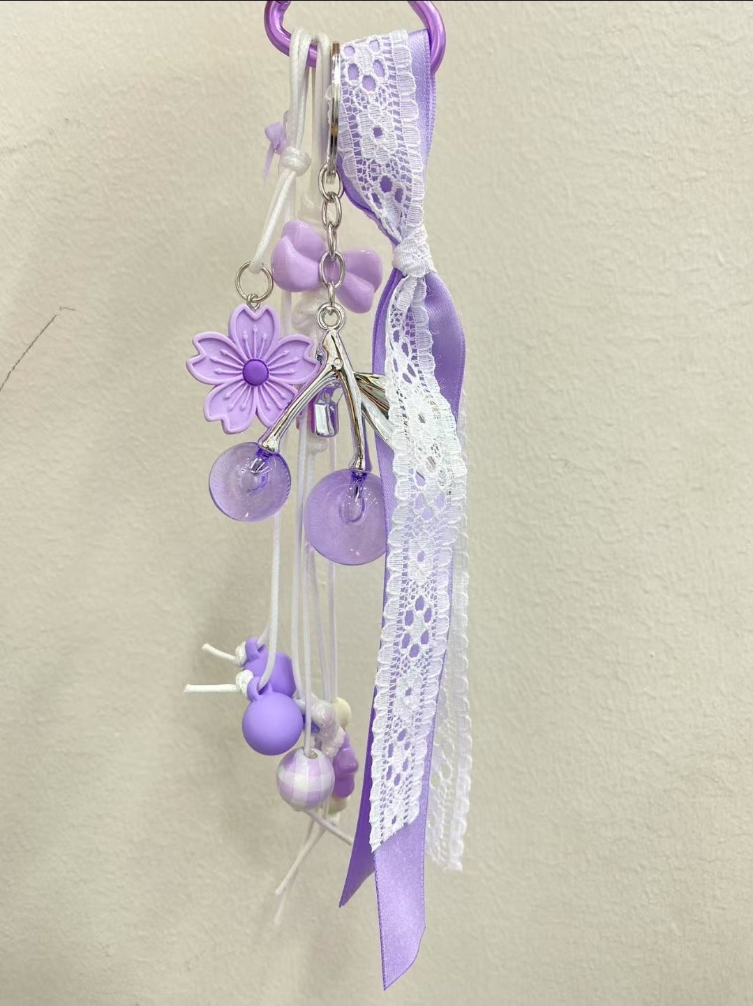 Multifunction Keychain – Style & Safety